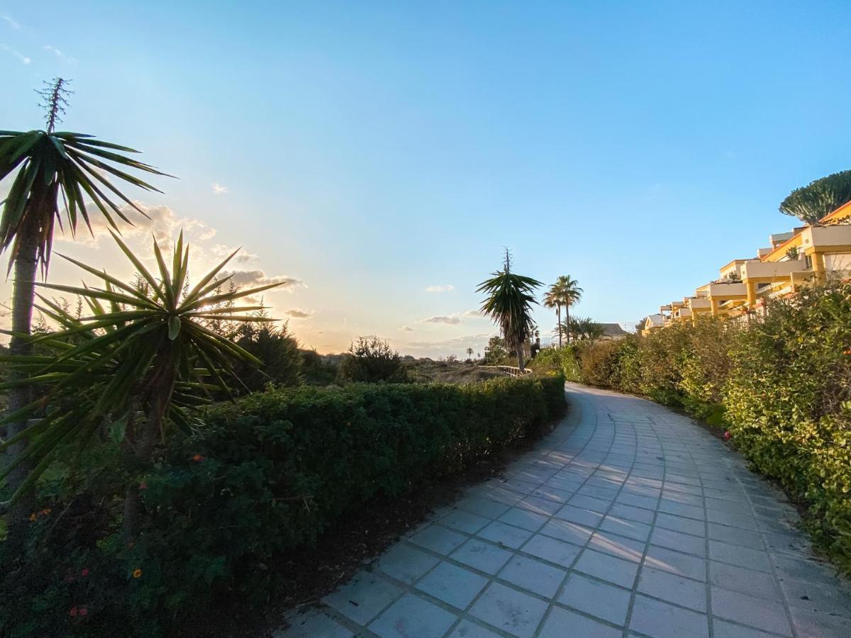 Apartamento Romana Playa Marbella Exterior foto